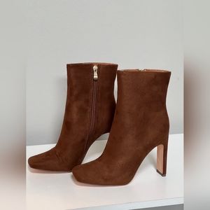 New Brown Heel Ankle boots size 8